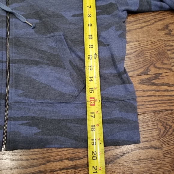 Splendid Blue Camo Hoodie and Joggers Set - Picture 5 of 10